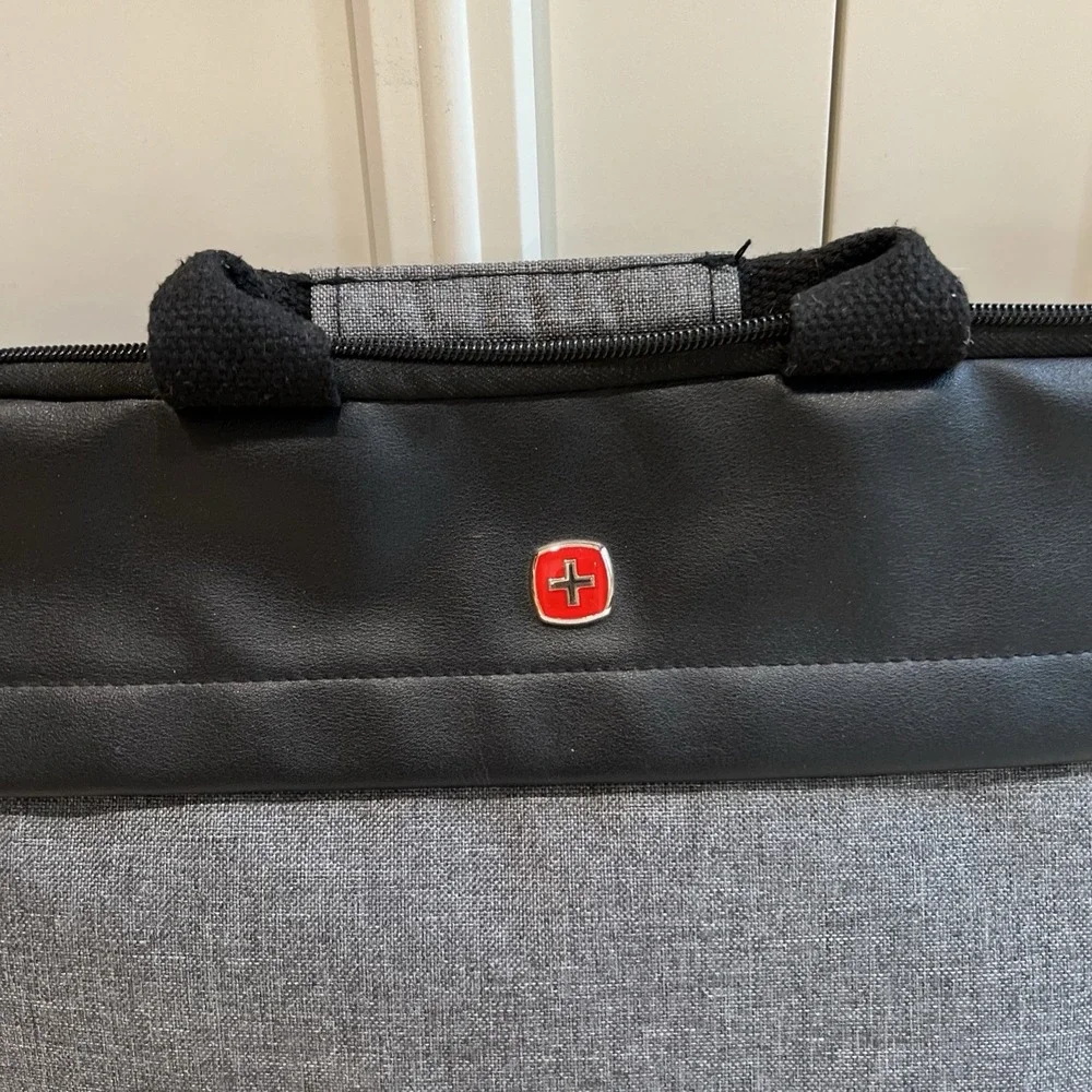 Wenger Swiss Gear 16
